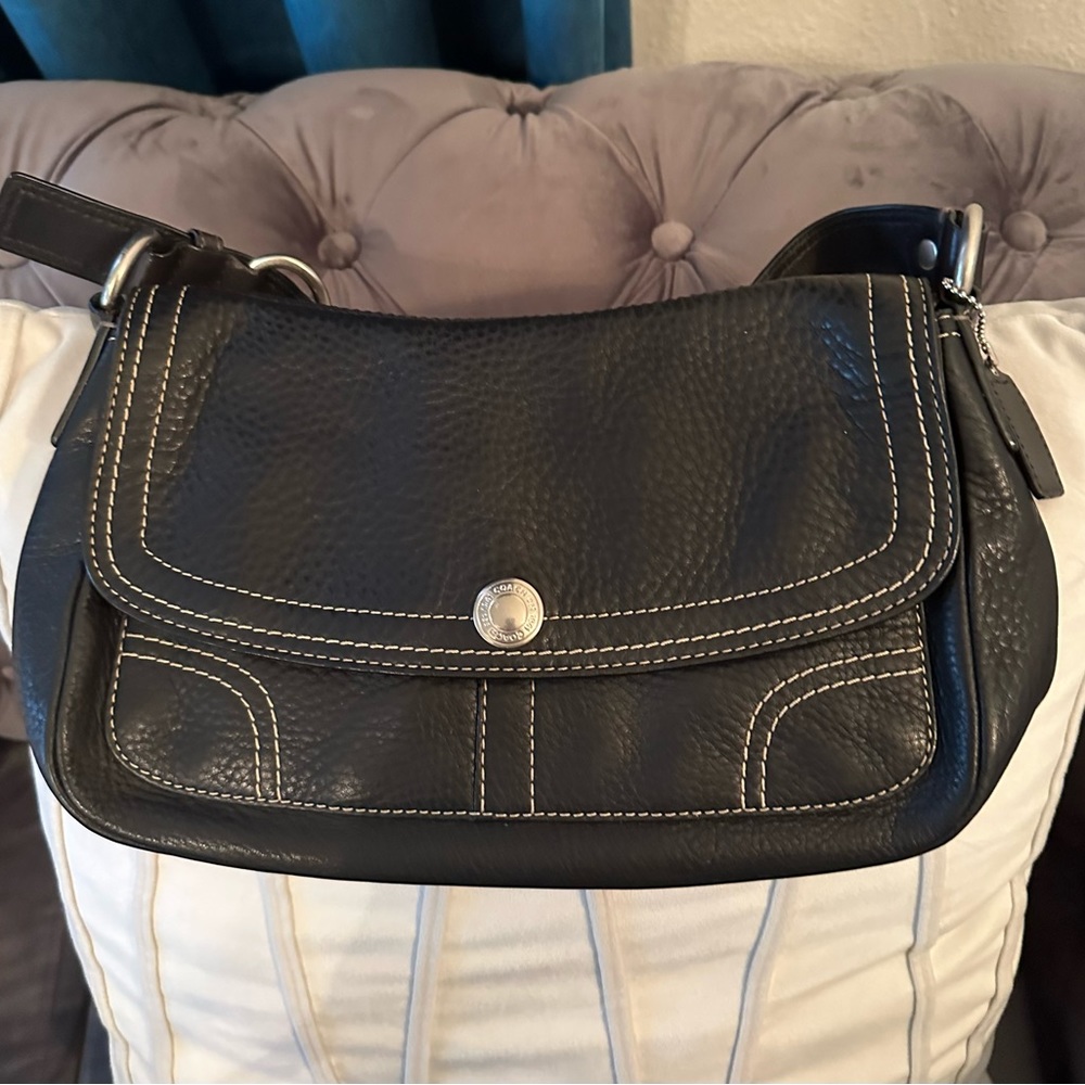 Coach Shoulder bag.
